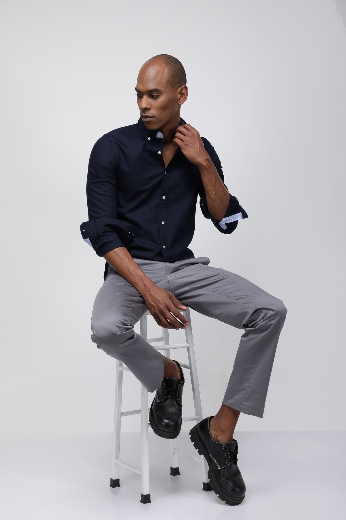Bare Brown Deep Navy Solid Button-Down Long Sleeve Shirt